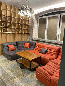 Мягкий мебельный уголок для гостиной: отзыв о уюте и качестве. Фото и рейтинг 5/5.